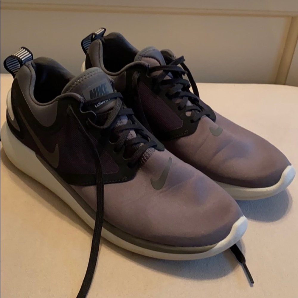 Nike lunar
